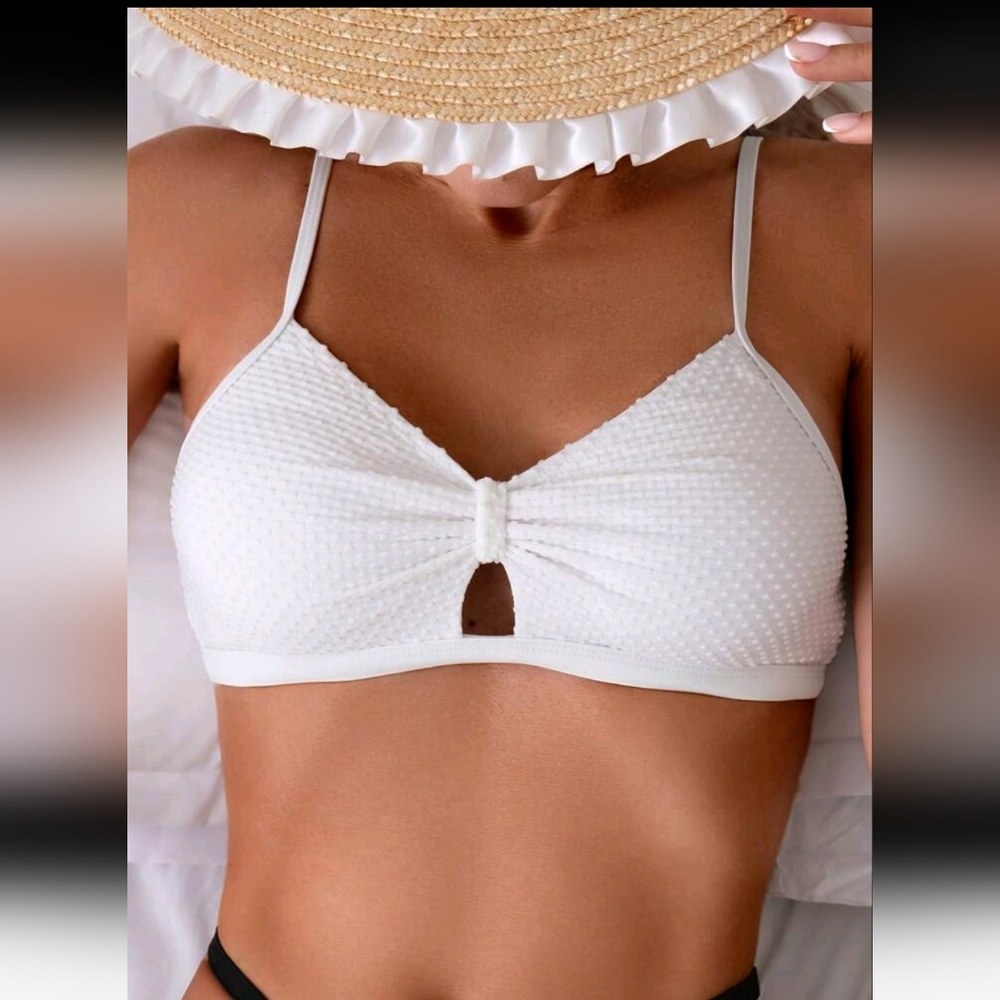 Solid Color Minimalist Strappy Bikini Top, 12 (XL), White